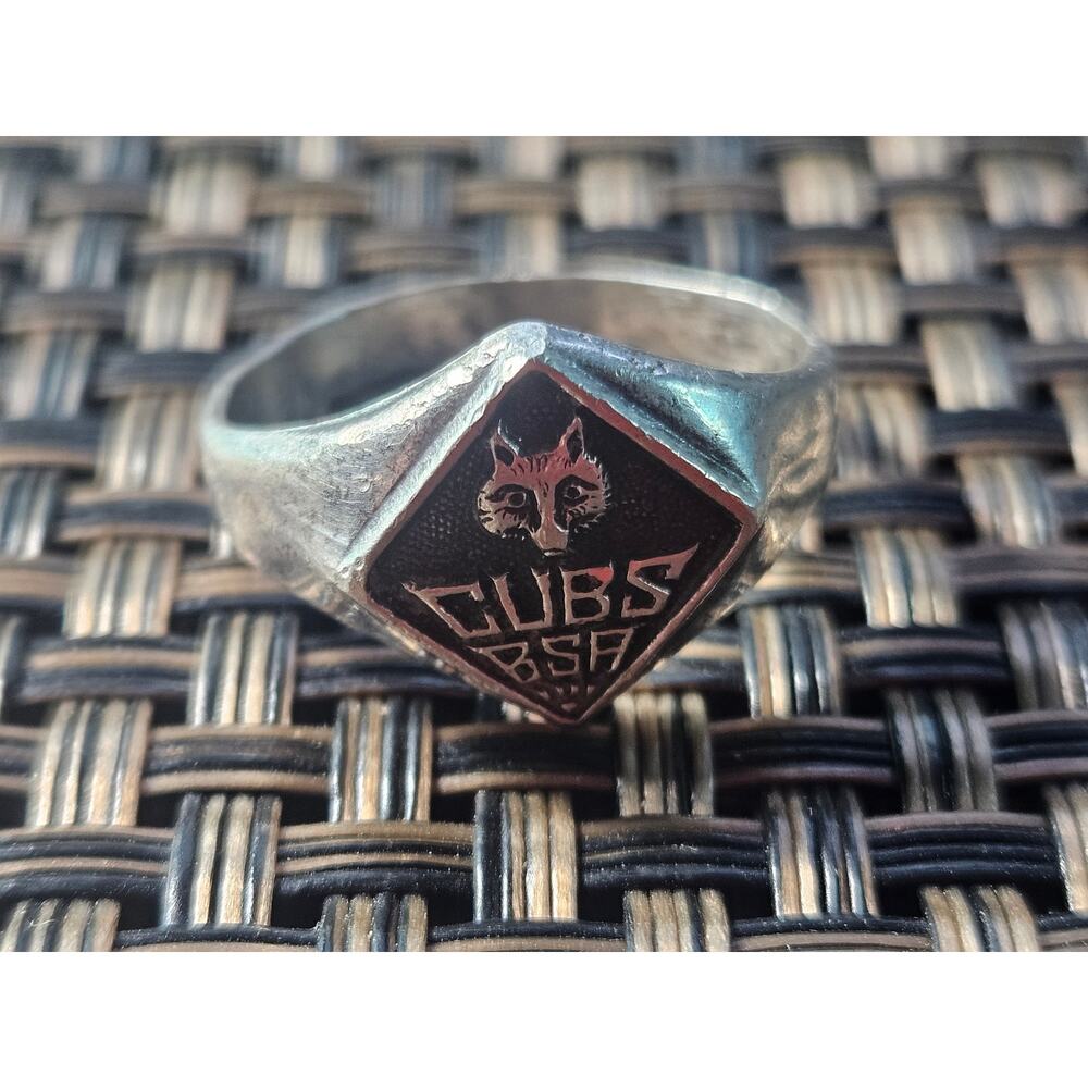 VINTAGE CUB SCOUT STERLING RING SIZE 8.5 - Picture 6 of 8